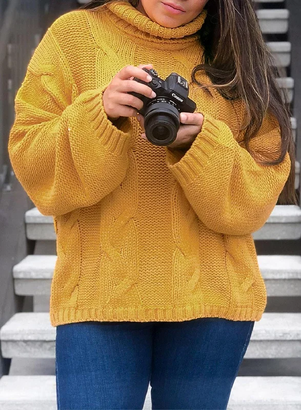 Autumnal Cable Knit Sweater - Oversized Fit